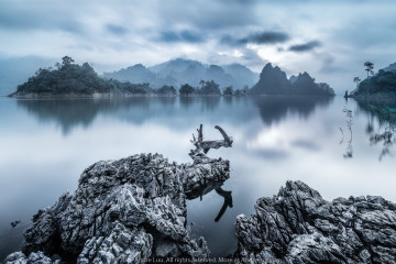 VẦN VŨ NA HANG (Viking Clouds) 61s f/11 ISO 50 WB 3500, Sony a7rII + Voigtlander 12v2 (Mod AndreLuu) +Center Filter + Gnd 3rev  +  ND 10. Na Hang, Tuyên Quang @ 7:17am.